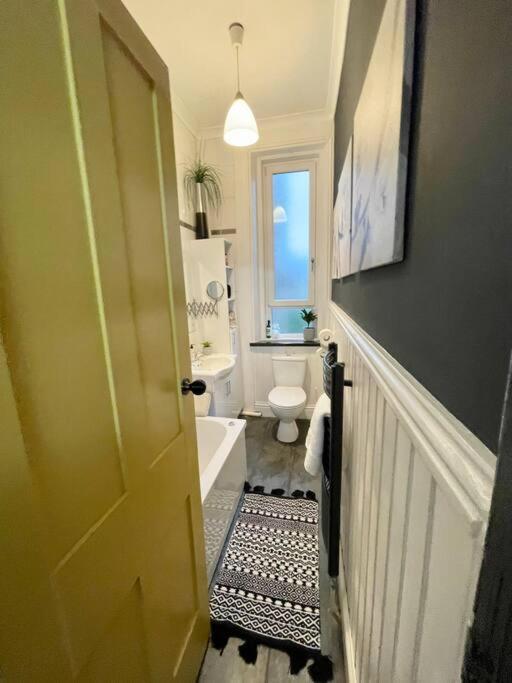 גלאזגו Traditional Apt Close To City Centre & Hampden מראה חיצוני תמונה